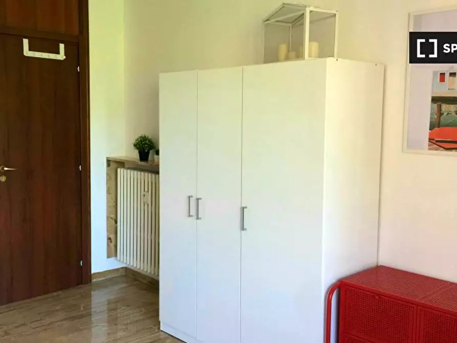 Immagine 6 di Camera condivisa in affitto  in Via Carlo Valvassori Peroni a Milano