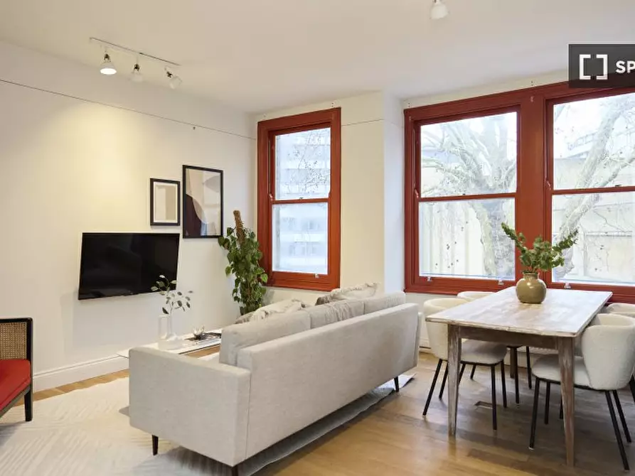 Immagine 1 di Appartamento in affitto  in flat a Camden Town