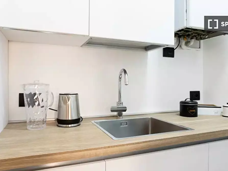 Immagine 17 di Appartamento in affitto  in Via Nino Bixio a Milano