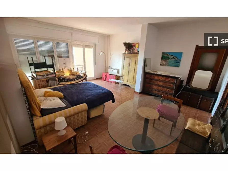 Immagine 3 di Camera condivisa in affitto  in Via Tiburtina a Roma