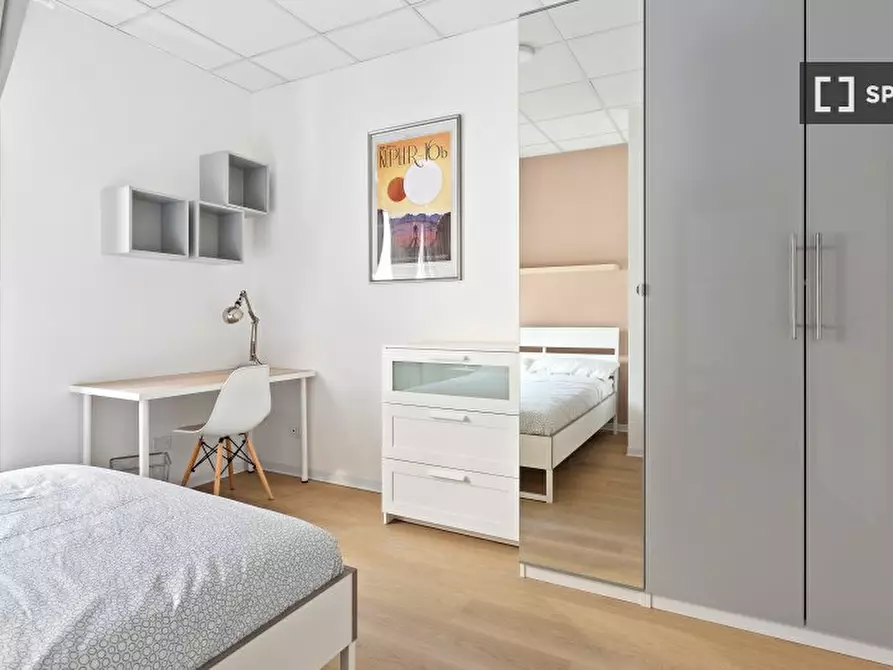 Immagine 2 di Camera condivisa in affitto  in Via Privata Deruta a Milano