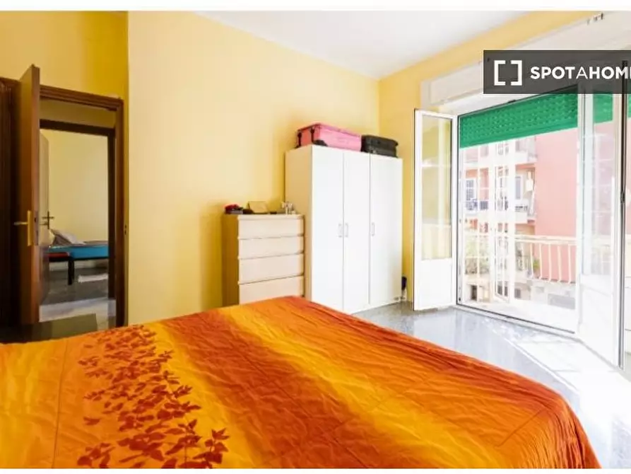 Immagine 3 di Camera condivisa in affitto  in Via Giulio Aristide Sartorio, 00147 Roma RM, Italy a Roma