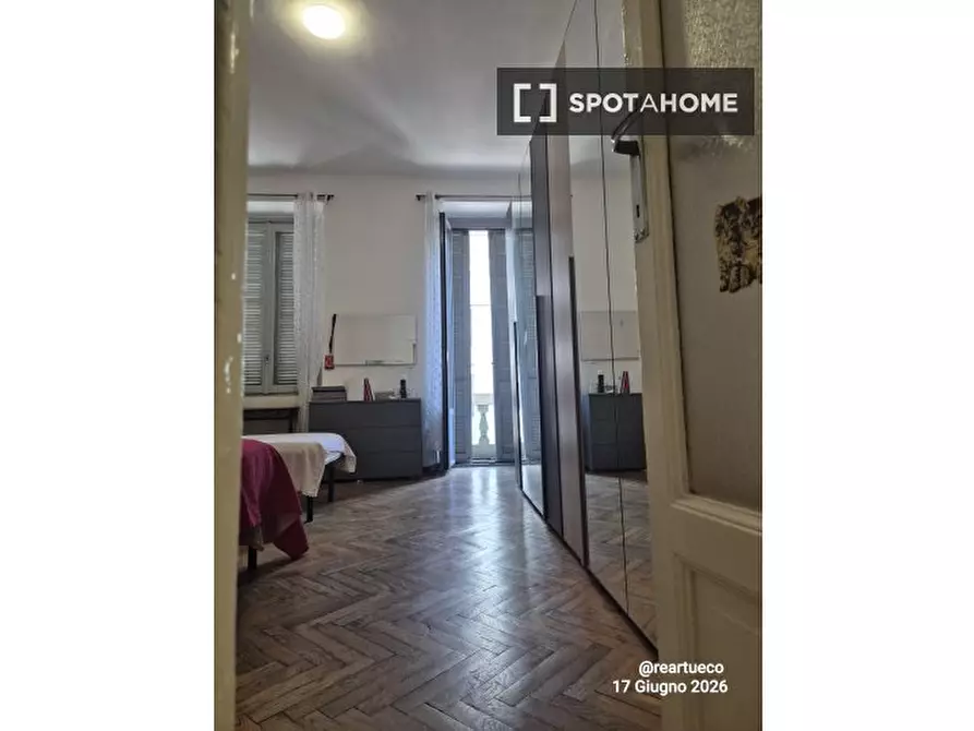 Immagine 17 di Camera condivisa in affitto  in Via Francesco de Sanctis a Milano