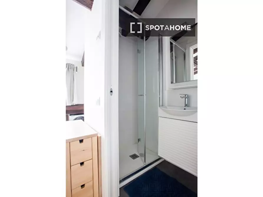 Immagine 17 di Ufficio in affitto  in Via Gustavo Fara a Milano