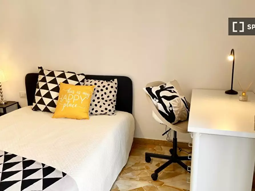 Immagine 10 di Camera condivisa in affitto  in VIA CADUTI DI CEFALONIA a Firenze