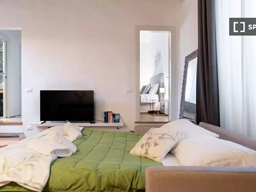 Immagine 13 di Appartamento in affitto  in Via dell'Albero a Firenze