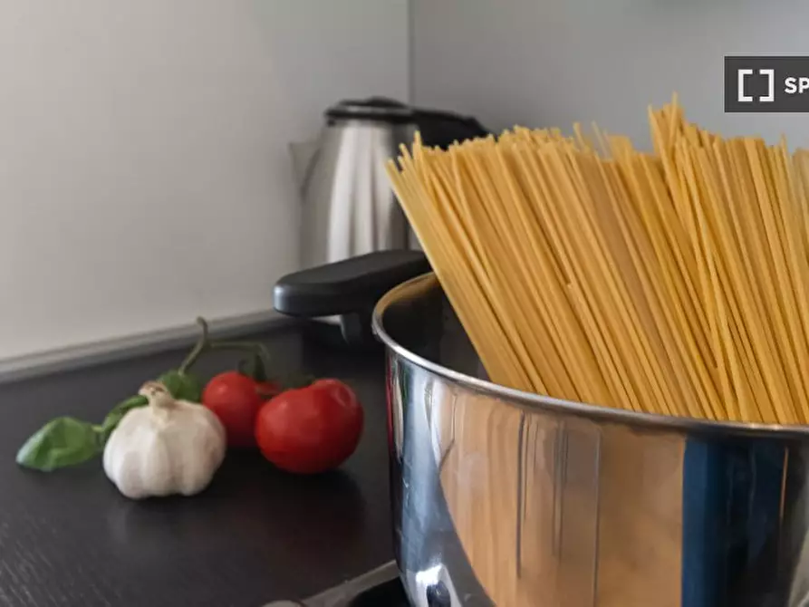 Immagine 14 di Appartamento in affitto  in Via Mancinelli a Milano