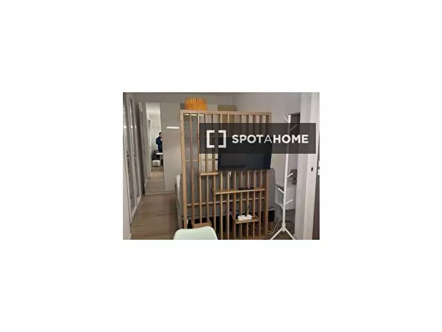 Immagine 14 di Ufficio in affitto  in Via Mascarella a Bologna