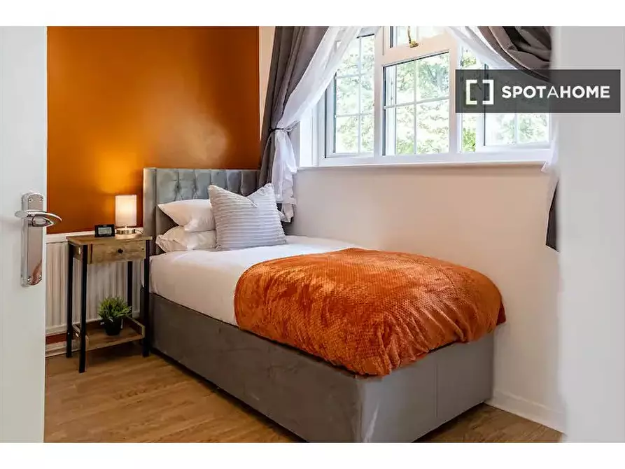 Immagine 19 di Appartamento in affitto  in Drovers Pl a Camberwell