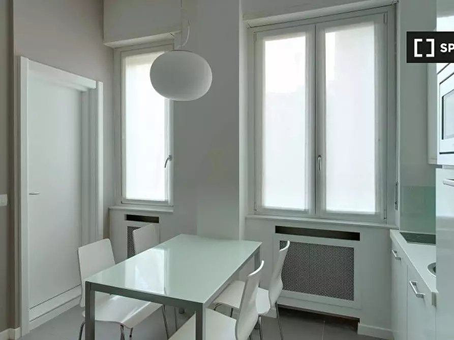 Immagine 3 di Ufficio in affitto  in Via Giovanni Battista Pergolesi a Milano