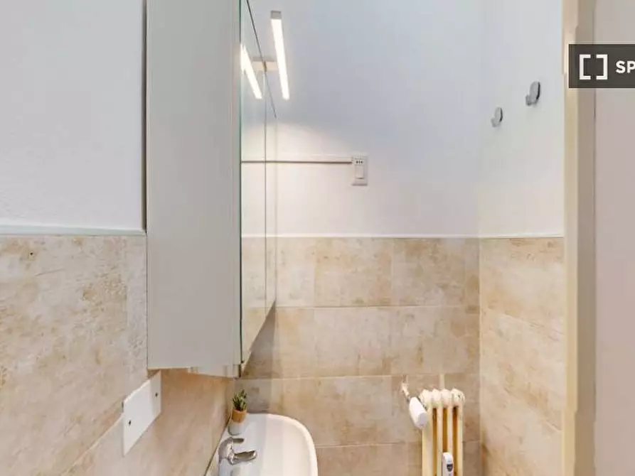 Immagine 15 di Camera condivisa in affitto  in Via Carlo Marx a Milano