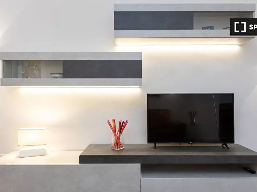 Immagine 18 di Appartamento in affitto  in Via della Farnesina a Roma