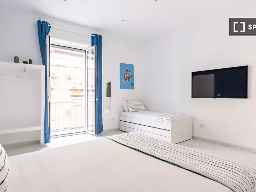 Immagine 5 di Appartamento in affitto  in Via Mario Pagano a Napoli