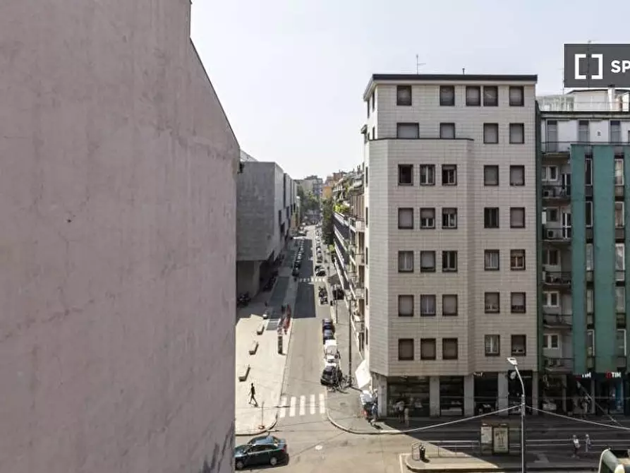 Immagine 17 di Camera condivisa in affitto  in Viale Beatrice D'Este a Milano