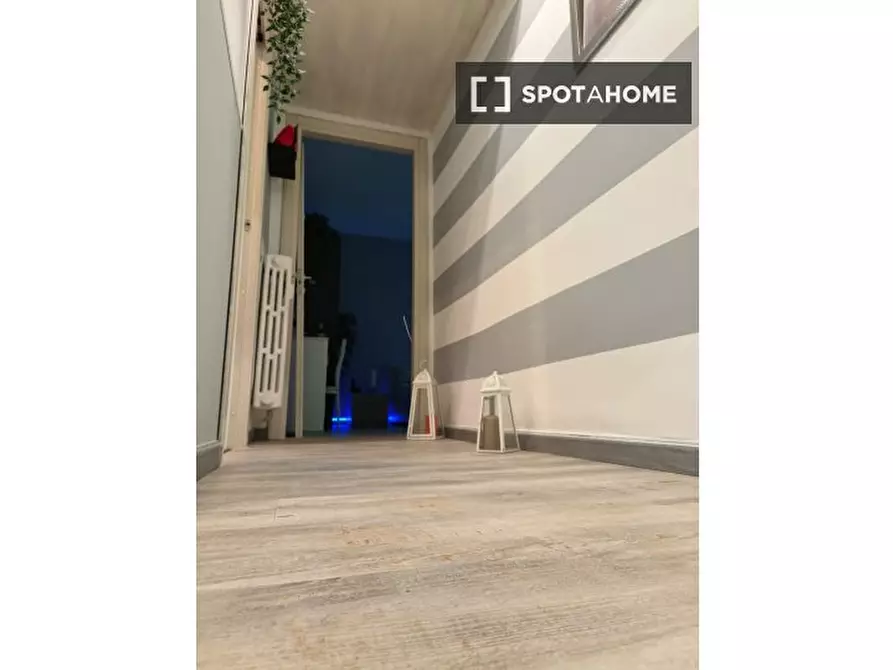 Immagine 14 di Appartamento in affitto  in Via Tuscolana a Roma