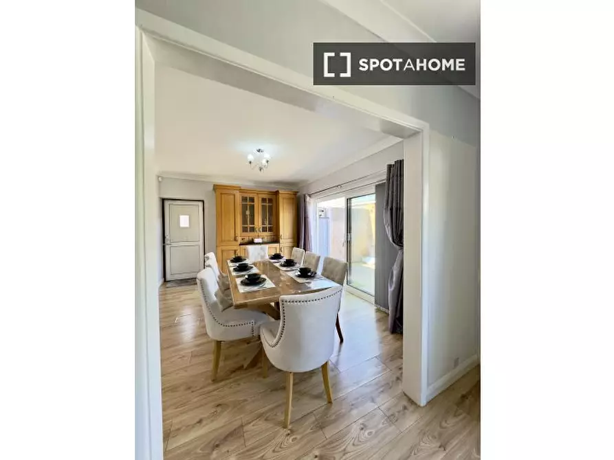 Immagine 17 di Appartamento in affitto  in Townsend Rd a Staines