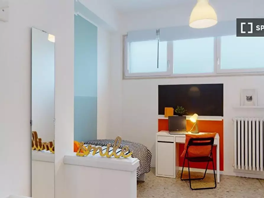 Immagine 4 di Camera condivisa in affitto  in Guglielmo Oberdan a Brescia