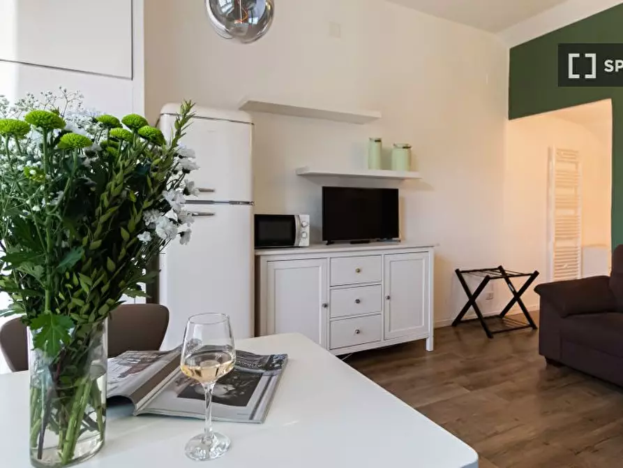 Immagine 3 di Ufficio in affitto  in Via Cola Montano a Milano