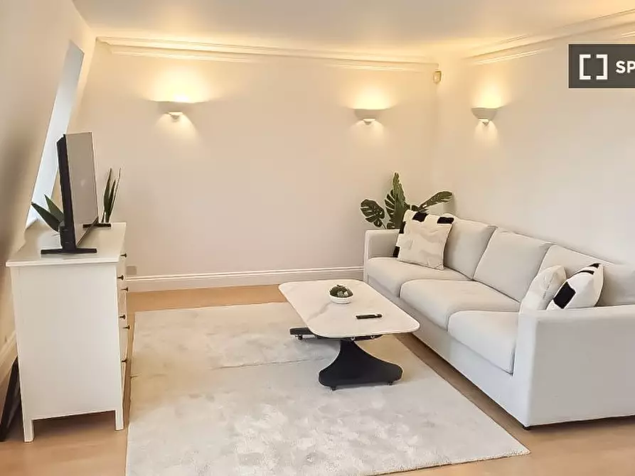 Immagine 4 di Appartamento in affitto  in Swan St a Camberwell