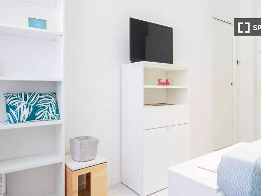 Immagine 6 di Camera condivisa in affitto  in Viale Bligny a Milano