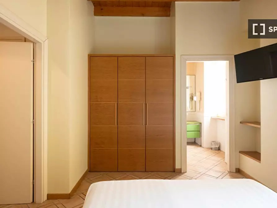 Immagine 5 di Appartamento in affitto  in Via Ascanio Sforza a Milano