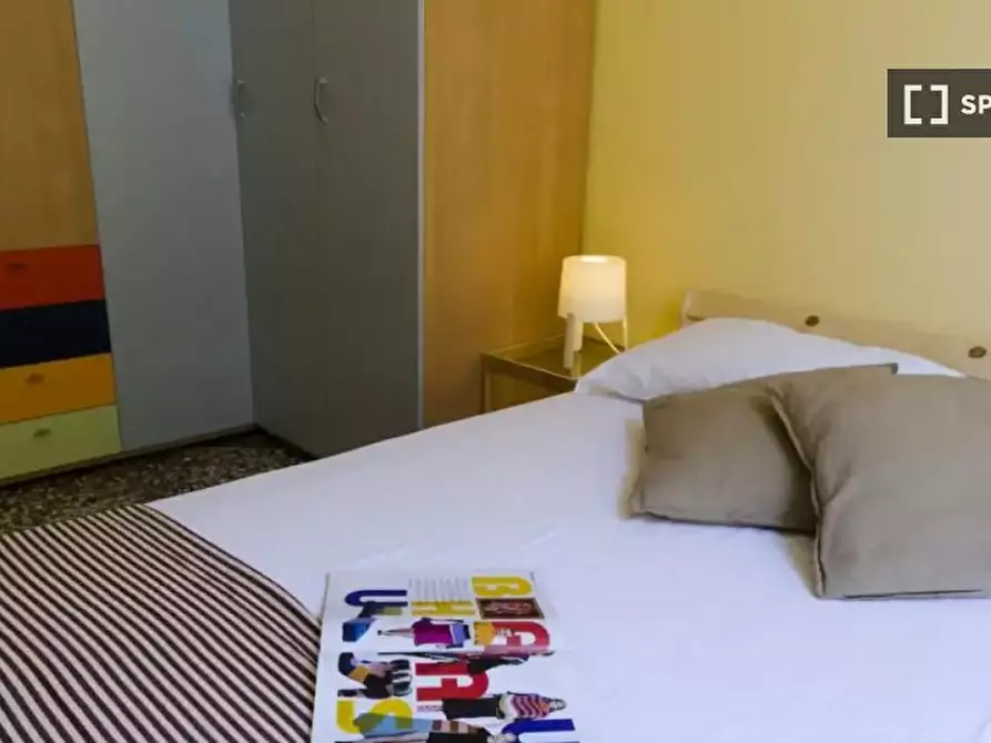 Immagine 10 di Appartamento in affitto  in Via Palestro a Genova