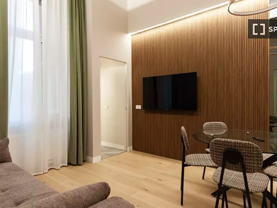 Immagine 1 di Appartamento in affitto  in Via Nino Bixio a Milano