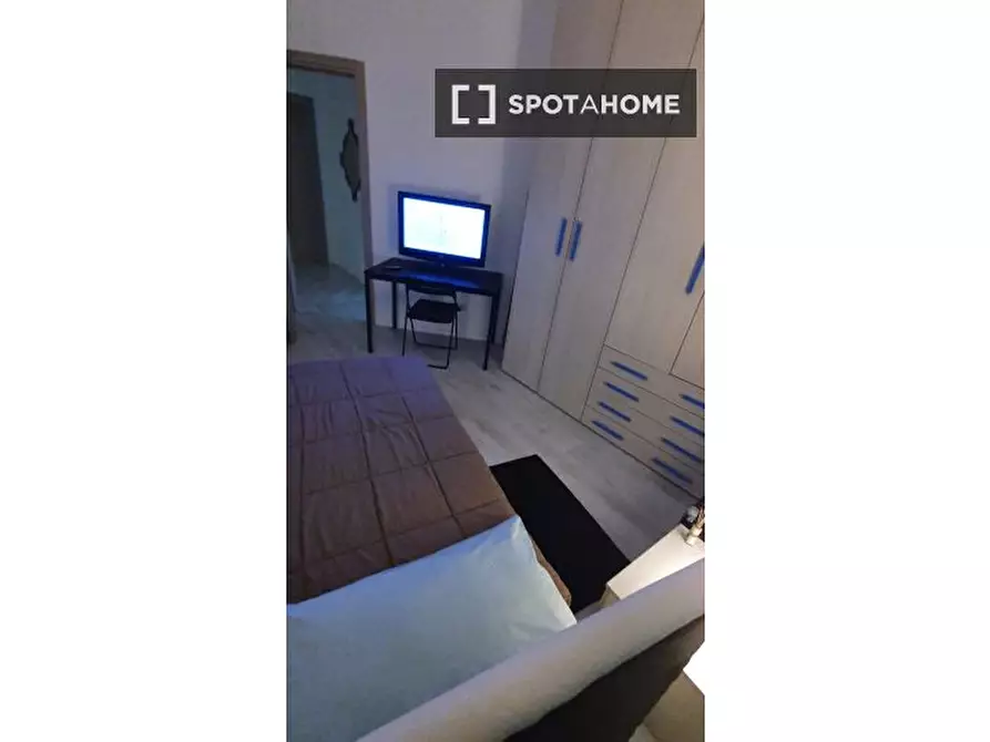 Immagine 3 di Camera condivisa in affitto  in Via Privata Giovanni Meli a Milano