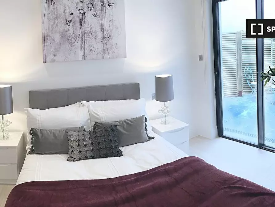 Immagine 5 di Appartamento in affitto  in Bourlet Cl a Paddington