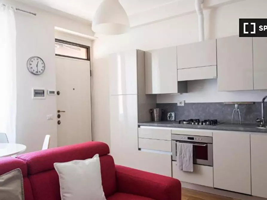 Immagine 2 di Appartamento in affitto  in Via Ceresio a Milano