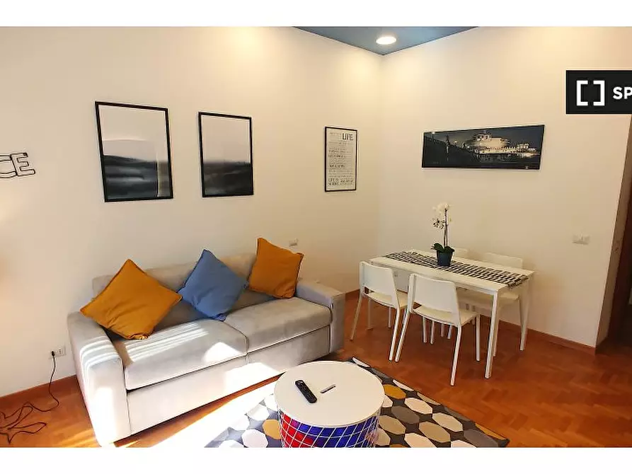 Immagine 9 di Appartamento in affitto  in Viale Giulio Cesare a Roma
