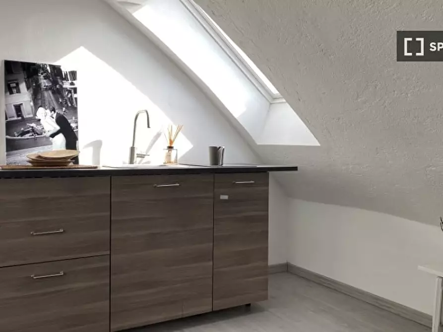 Immagine 2 di Camera condivisa in affitto  in Giovanni Maria a Milano