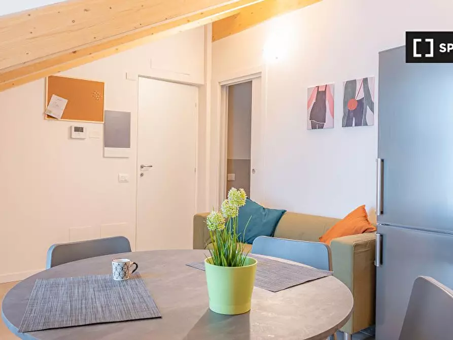 Immagine 11 di Camera condivisa in affitto  in Viale Monza a Milano