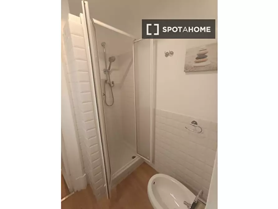 Immagine 16 di Ufficio in affitto  in Via dei Banchi Vecchi a Roma