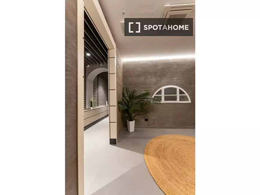 Immagine 15 di Camera condivisa in affitto  in Via Faenza a Firenze