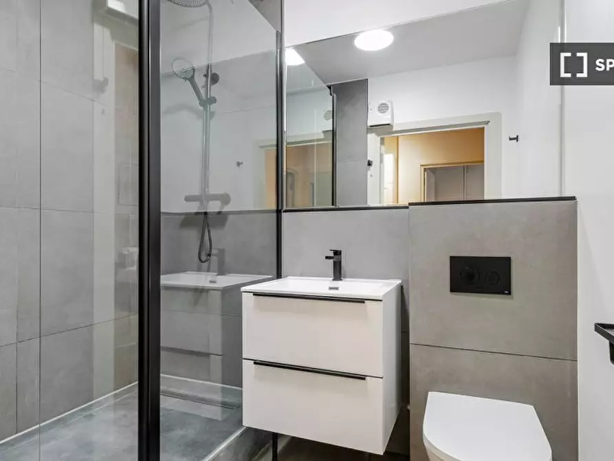 Immagine 10 di Appartamento in affitto  in Calvin St a Poplar
