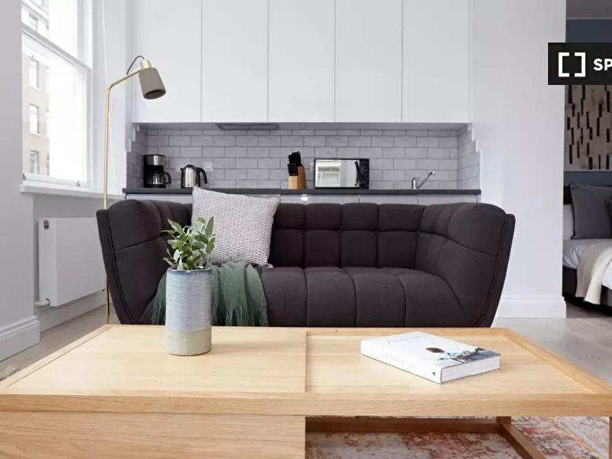 Immagine 3 di Appartamento in affitto  in Virginia House a Camden Town