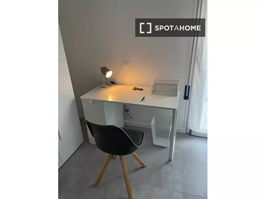 Immagine 3 di Camera condivisa in affitto  in Via Giacomo Carissimi a Padova