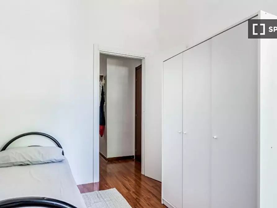 Immagine 4 di Camera condivisa in affitto  in V.le Zara a Milano