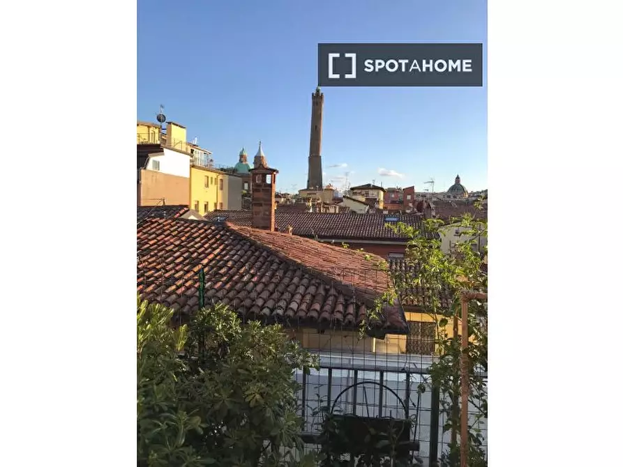 Immagine 10 di Ufficio in affitto  in Via Marsala a Bologna