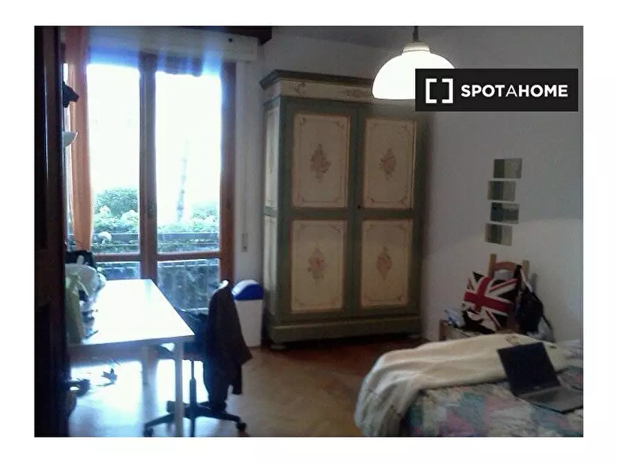 Immagine 1 di Camera condivisa in affitto  in Via del Beato Egidio a Perugia