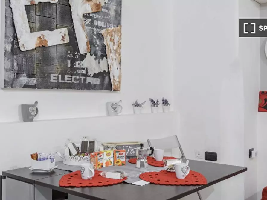 Immagine 4 di Appartamento in affitto  in Via di San Bartolomeo de' Vaccinari a Roma