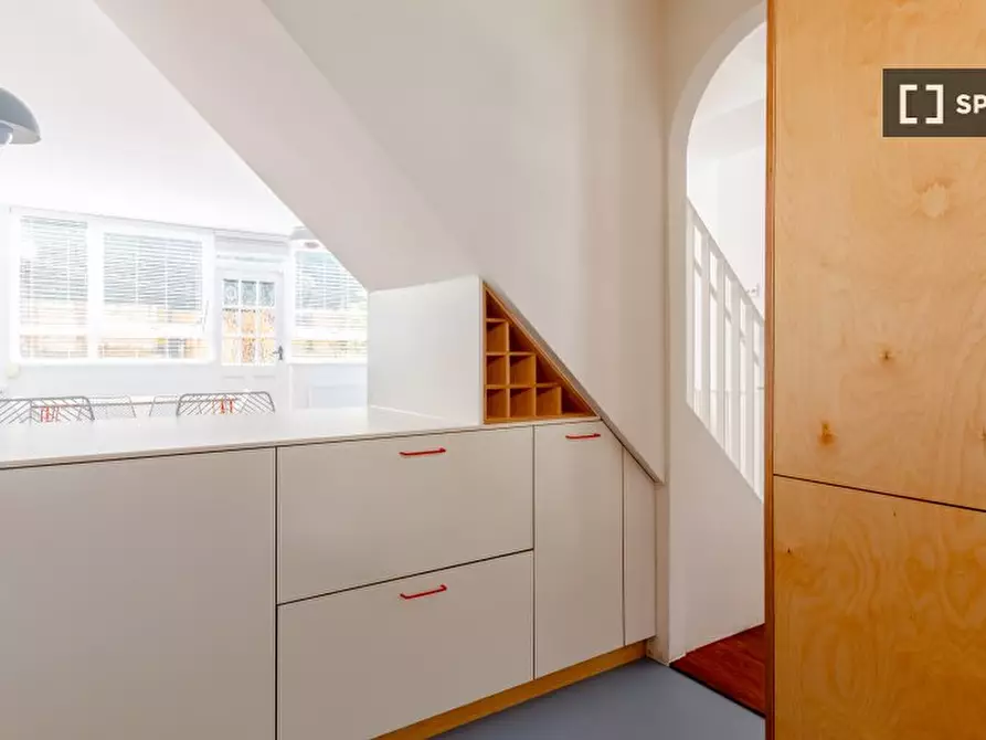 Immagine 17 di Appartamento in affitto  in Crondall Ct a Islington