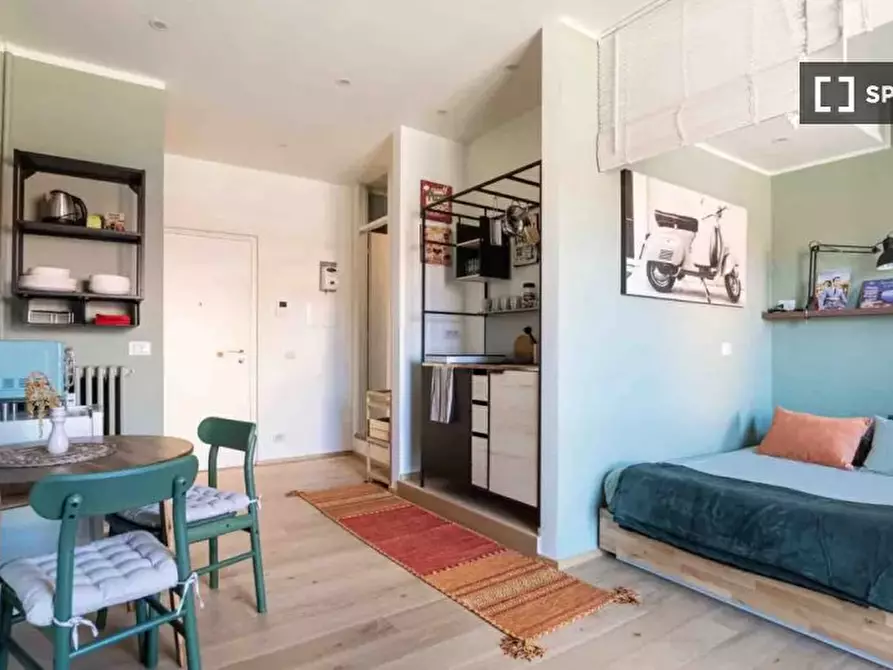 Immagine 1 di Appartamento in affitto  in Via Giulio Carcano a Milano