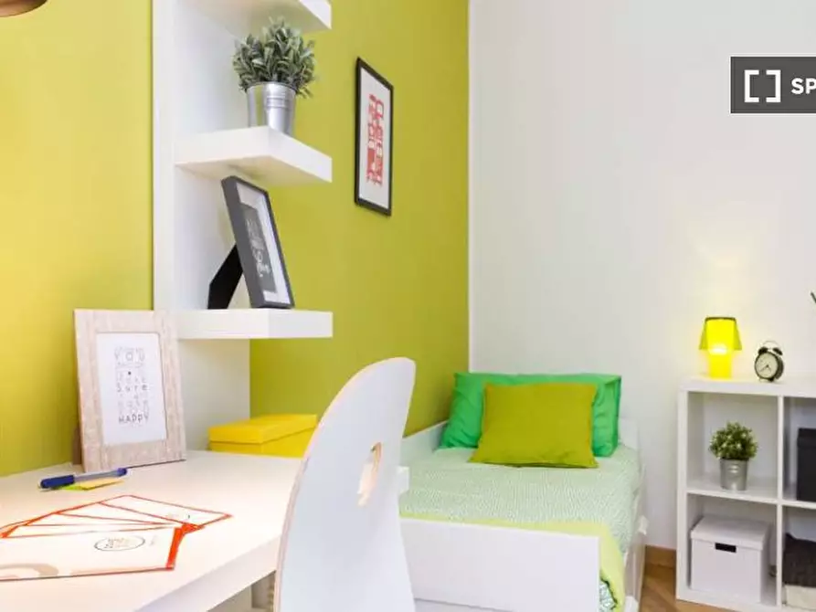 Immagine 6 di Camera condivisa in affitto  in Via Larga a Milano