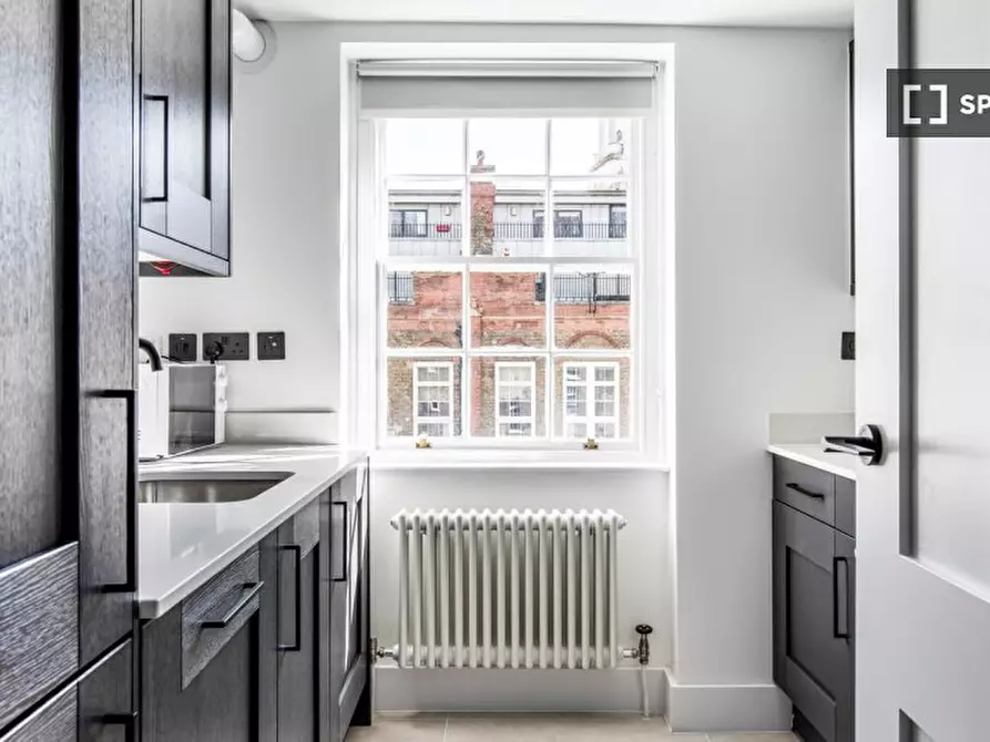 Immagine 6 di Appartamento in affitto  in Cable St a Poplar