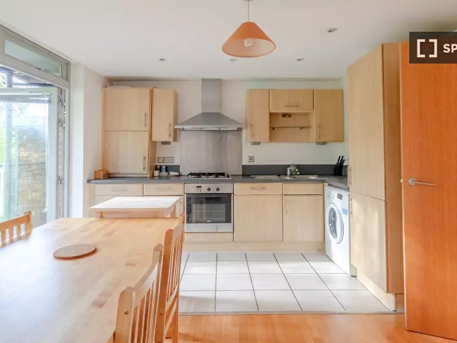 Immagine 15 di Appartamento in affitto  in Hunt Cl a Kensington