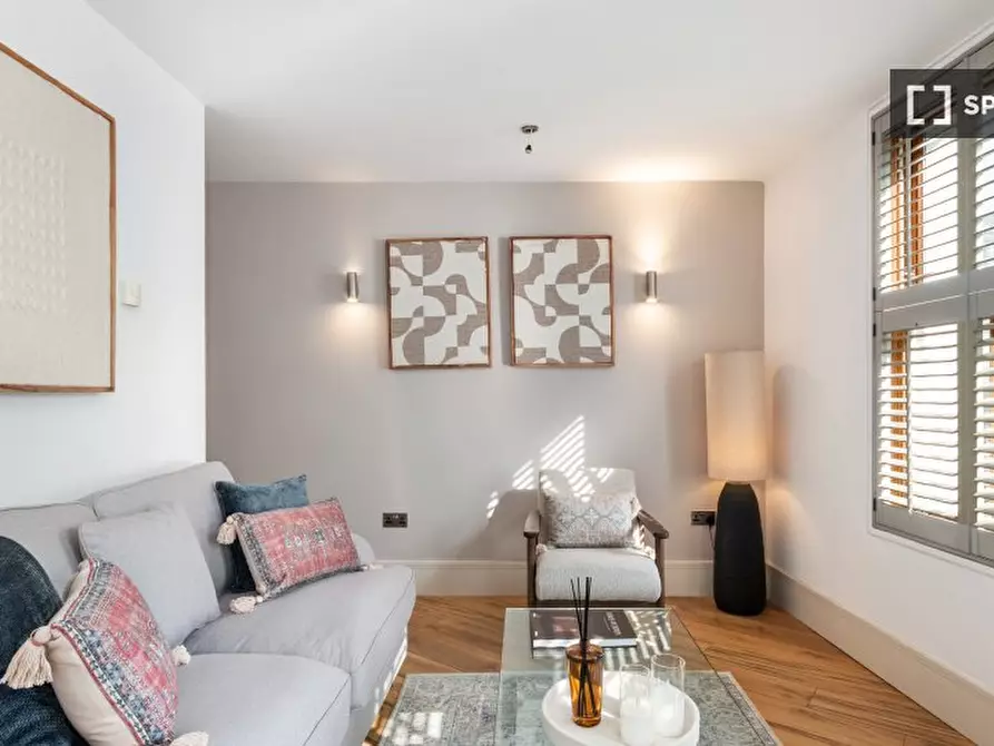 Immagine 1 di Appartamento in affitto  in Fulham Broadway a Hammersmith