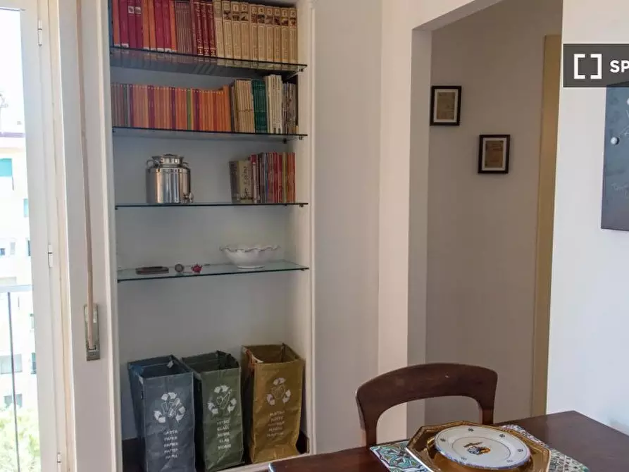 Immagine 19 di Camera condivisa in affitto  in Via Mario Musco a Roma