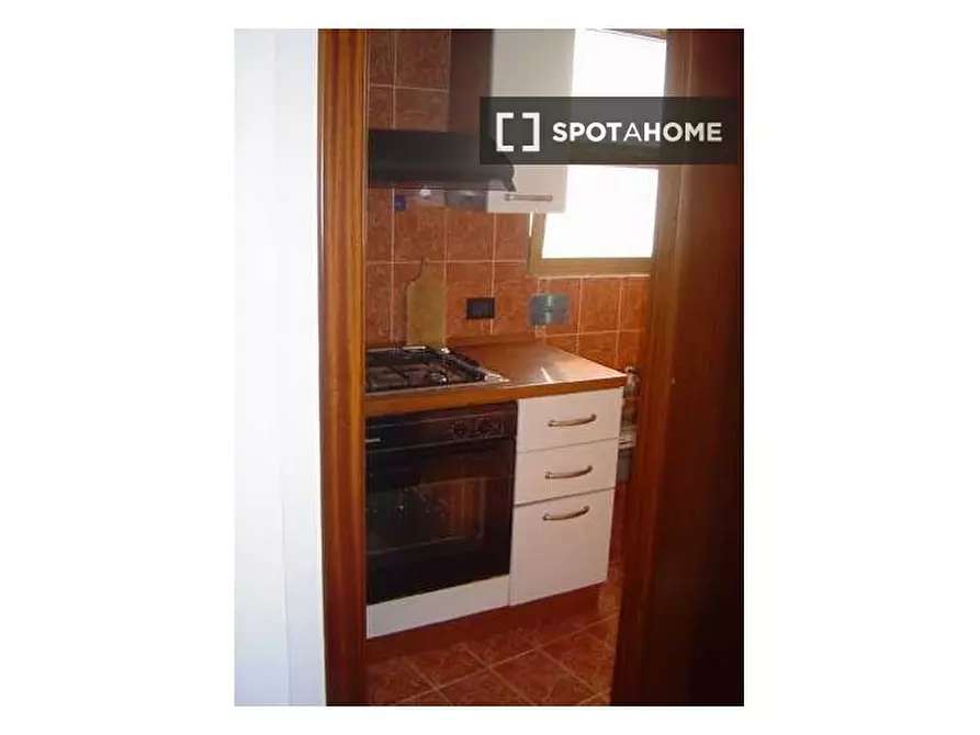 Immagine 6 di Appartamento in affitto  in Via Oletta a Roma